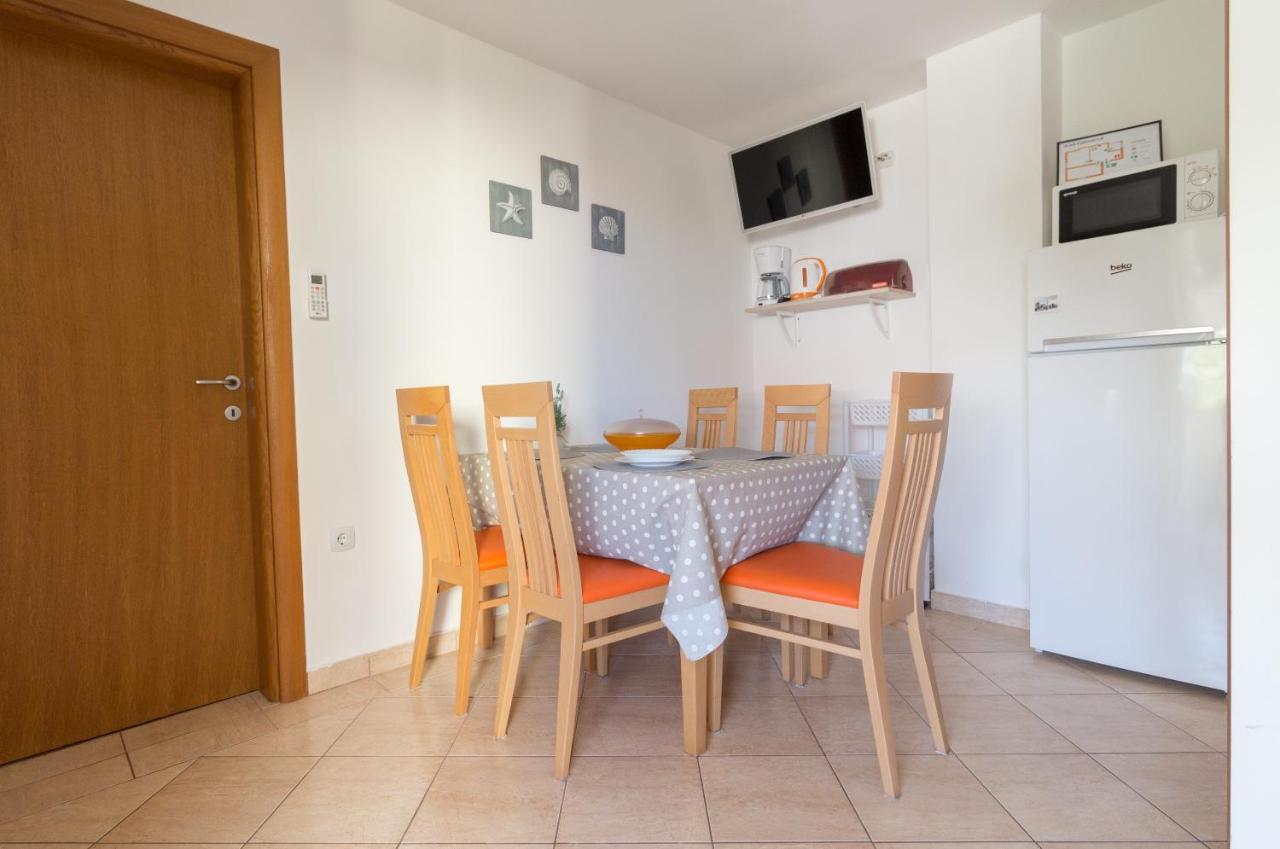 Kristi apartment complex Privlaka  Extérieur photo